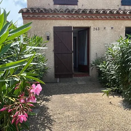 Maison 2 Avec Parking 20 Min Marche De Noel Du Barcares Feriehus Saint-Cyprien (Pyrenees-Orientales)