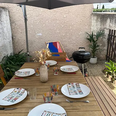Maison Climatisatee 2 Exterieur Barbecue Parking Gratuit 600m Holiday home *