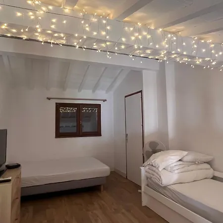 Maison Climatisee, Deux Chambres Avec Exterieur Et Parking Gratuit Prázdninový dům Saint-Cyprien (Pyrenees-Orientales)